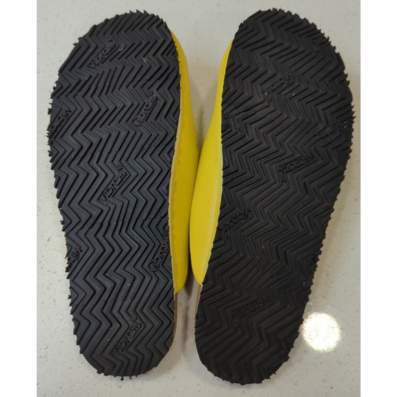 Critts Women's 3 Yellow Star covered flip flop thong sandal nonslip Vibram sole - Picture 6 of 7